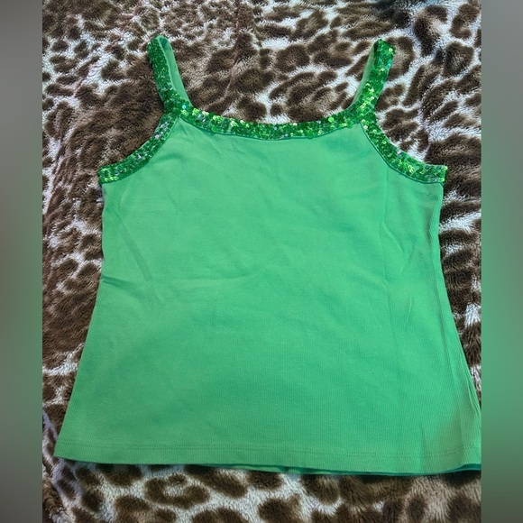 Green Sequin Trim Tank Top - Picture 4 of 6